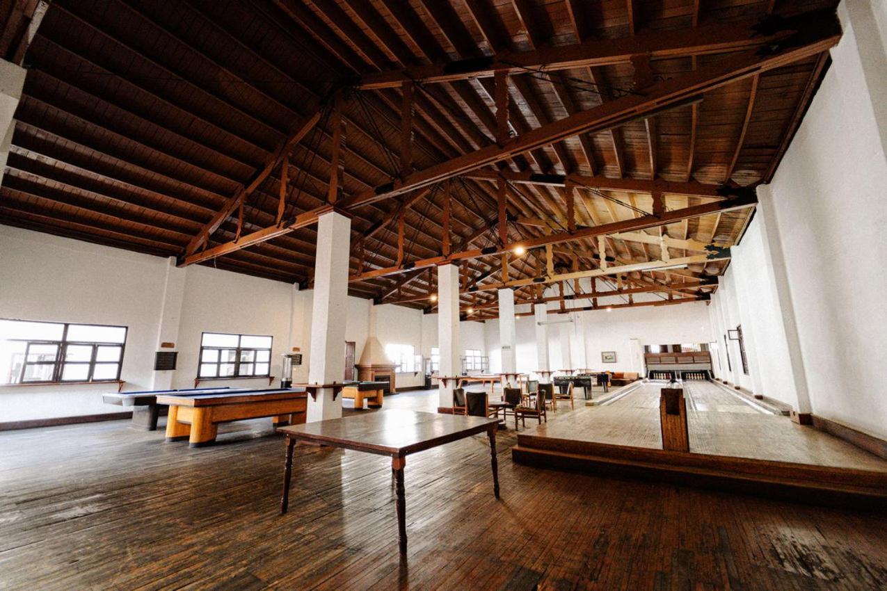 Best Western Plus Posada De Don Vasco Pátzcuaro Exteriér fotografie Interior of the building