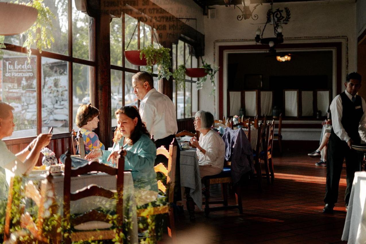Best Western Plus Posada De Don Vasco Pátzcuaro Exteriér fotografie Restaurant in San Cristóbal de Las Casas